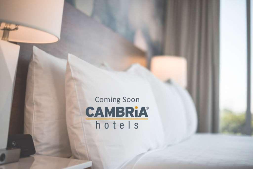 Cambria Downtown Austin